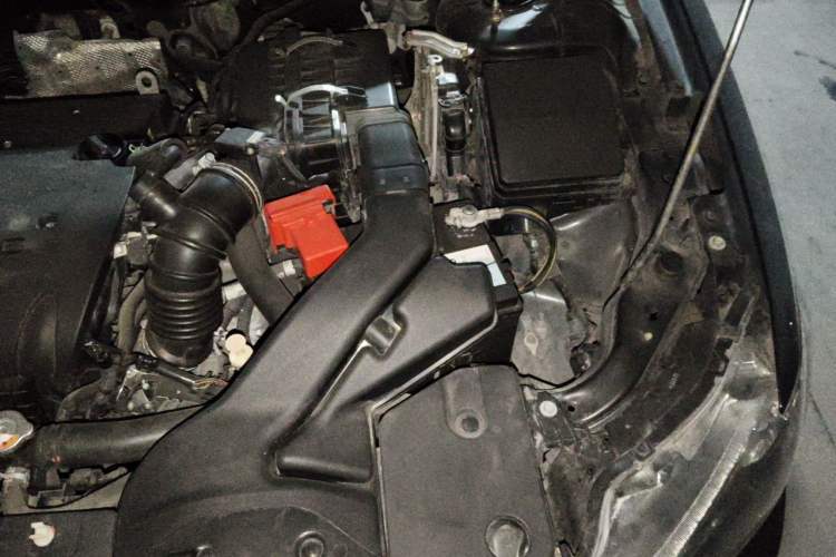 Used Mitsubishi Lancer EX 2011 Chasing Edition 1.8L CVT Luxury Model Engine Bay Left
