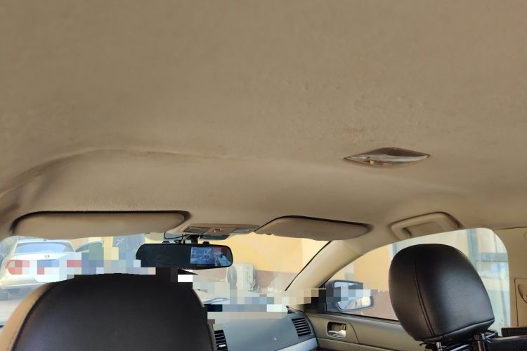 Used Mitsubishi Lancer EX 2011 Fashion Edition 1.8L Manual Smart Type Headliner