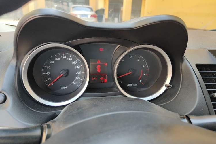 Used Mitsubishi Lancer EX 2011 Fashion Edition 1.8L Manual Smart Type Instrument Cluster