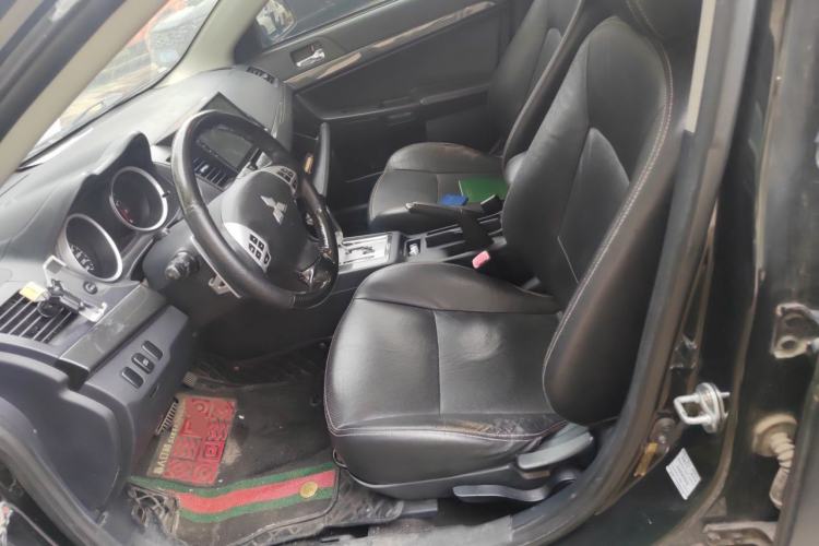 Used Mitsubishi Lancer EX 2011 Chasing Edition 1.8L CVT Luxury Model Left Front Seat