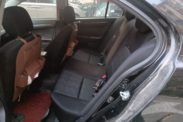 Used Mitsubishi Lancer EX 2011 Xiali Edition 2.0L Manual Comfort Model Left Rear Seat
