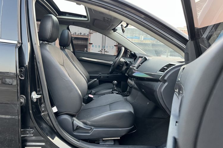Used Mitsubishi Lancer EX 2011 Chasing Edition 1.8L Manual Luxury Model Right Front Seat