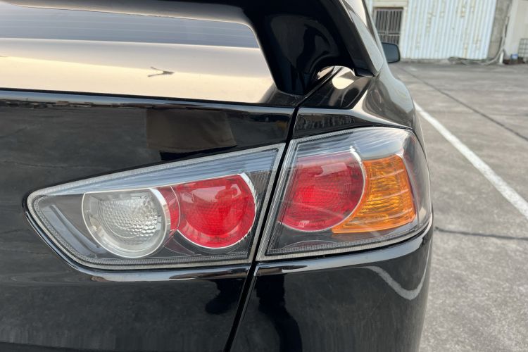 Used Mitsubishi Lancer EX 2011 Chasing Edition 1.8L Manual Luxury Model Right Rear Taillight