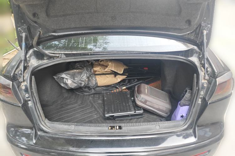 Used Mitsubishi Lancer EX 2011 Chasing Edition 1.8L CVT Luxury Model Trunk