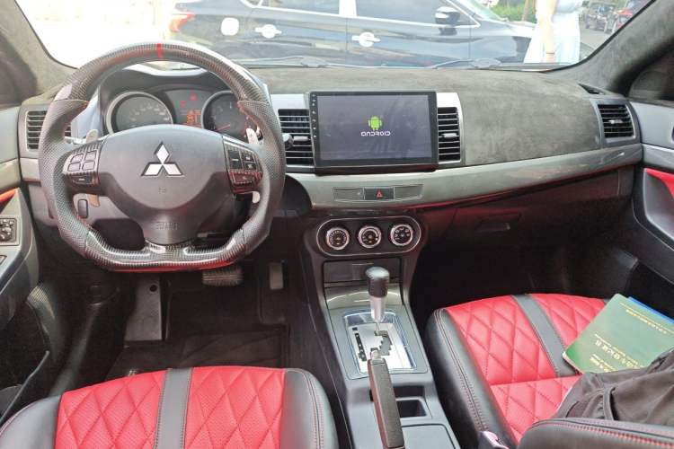 Used Mitsubishi Lancer EX 2011 Chasing Edition 1.8L CVT Luxury Model Center Console