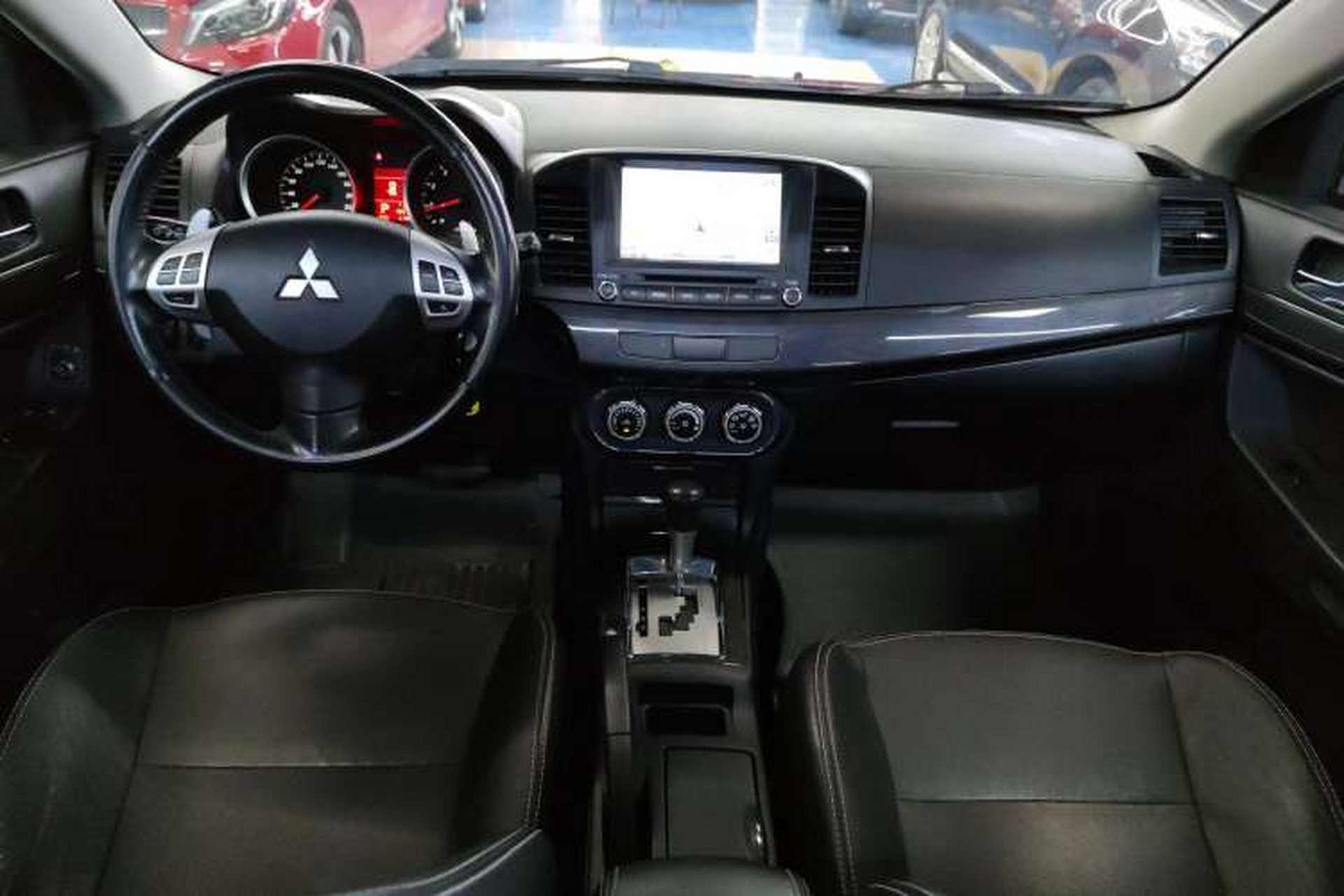 Used Mitsubishi Lancer EX 2011 Chasing Edition 1.8L CVT Luxury Model Center Console