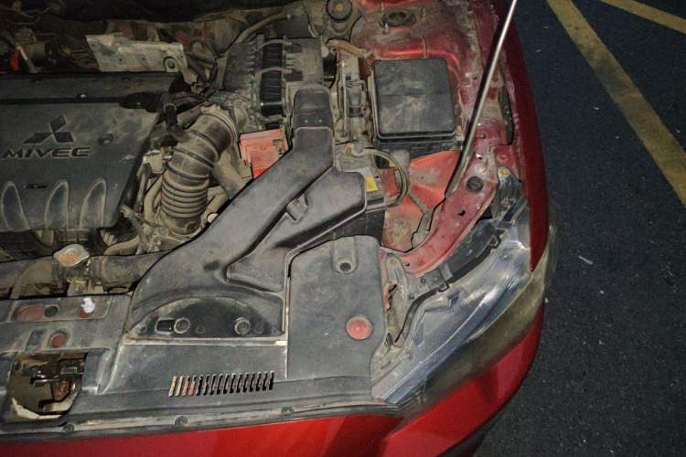 Used Mitsubishi Lancer EX 2011 Chasing Edition 1.8L CVT Limited Model Engine Bay Left