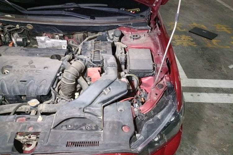 Used Mitsubishi Lancer EX 2011 Chasing Edition 1.8L CVT Luxury Model Engine Bay Left