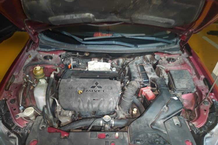Used Mitsubishi Lancer EX 2011 Fashion Edition 1.8L CVT Comfort Version Engine Bay