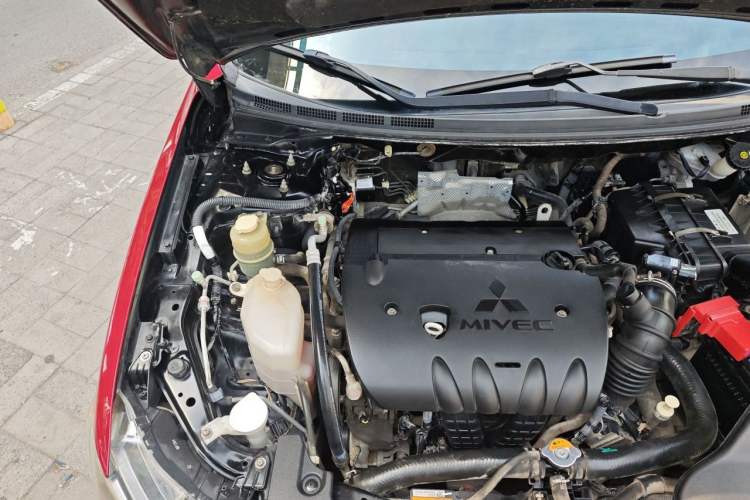 Used Mitsubishi Lancer EX 2011 Chasing Edition 1.8L CVT Luxury Model Engine Bay Right