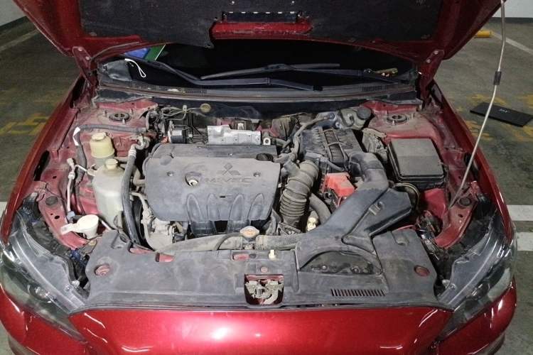 Used Mitsubishi Lancer EX 2011 Chasing Edition 1.8L CVT Luxury Model Engine Bay