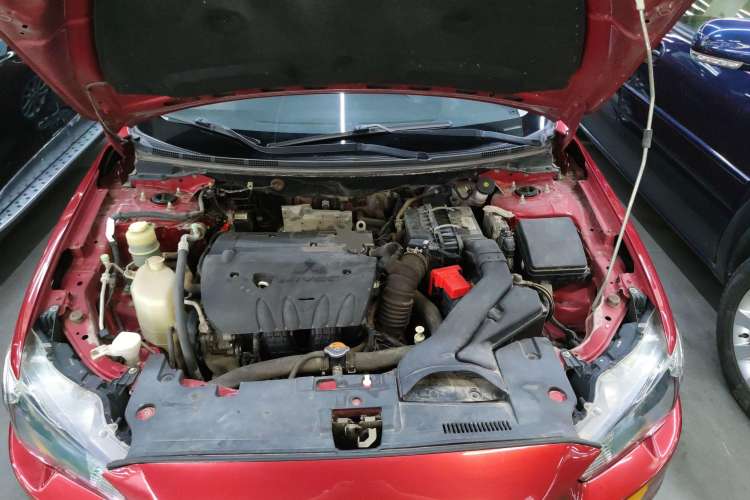 Used Mitsubishi Lancer EX 2011 Chasing Edition 1.8L CVT Luxury Model Engine Bay
