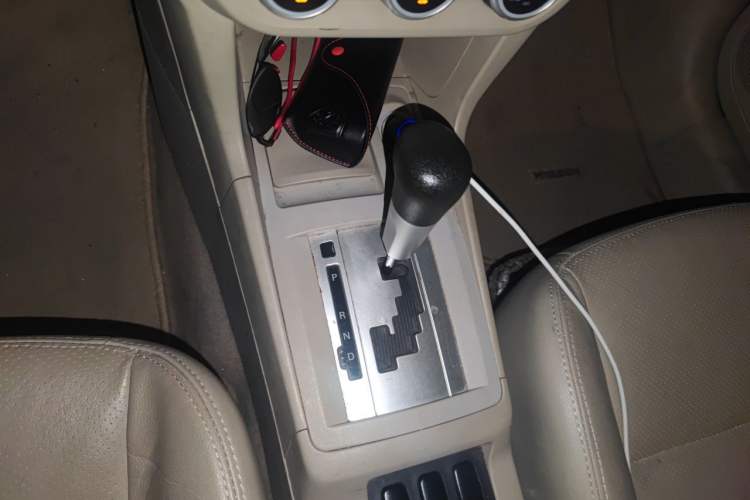 Used Mitsubishi Lancer EX 2011 Fashion Edition 1.8L CVT Comfort Version Gear Lever