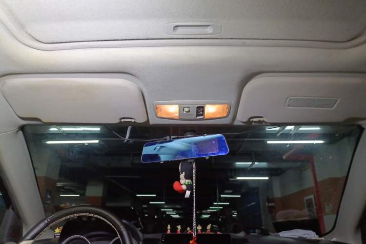 Used Mitsubishi Lancer EX 2011 Chasing Edition 1.8L CVT Luxury Model Headliner