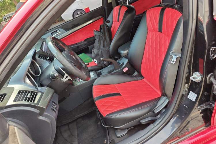Used Mitsubishi Lancer EX 2011 Chasing Edition 1.8L CVT Luxury Model Left Front Seat