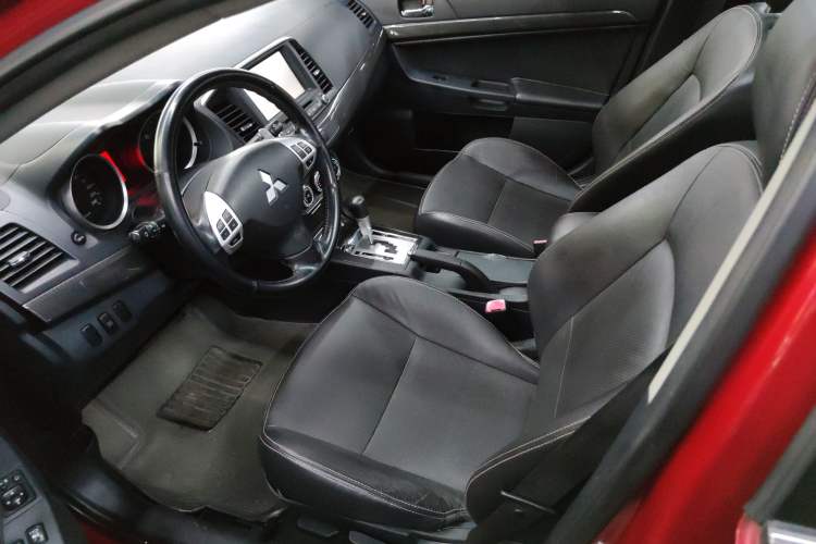 Used Mitsubishi Lancer EX 2011 Chasing Edition 1.8L CVT Luxury Model Left Front Seat