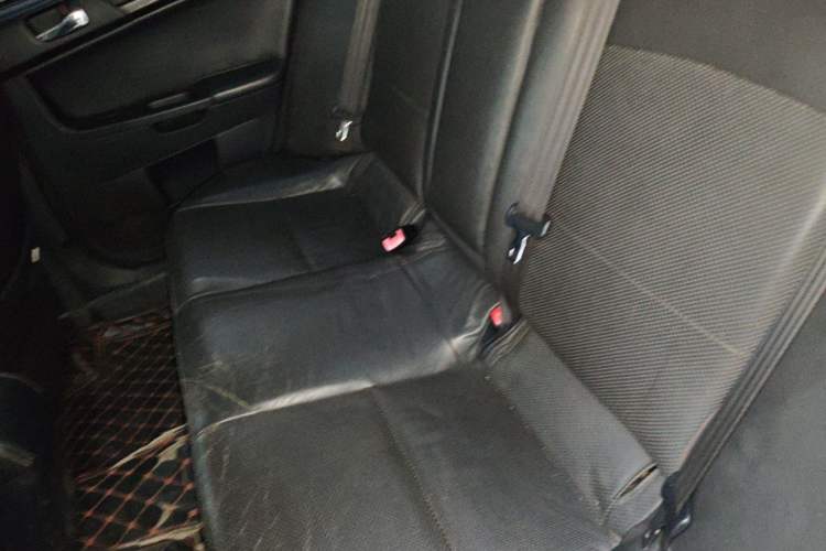 Used Mitsubishi Lancer EX 2011 Chasing Edition 1.8L CVT Limited Model Left Rear Seat