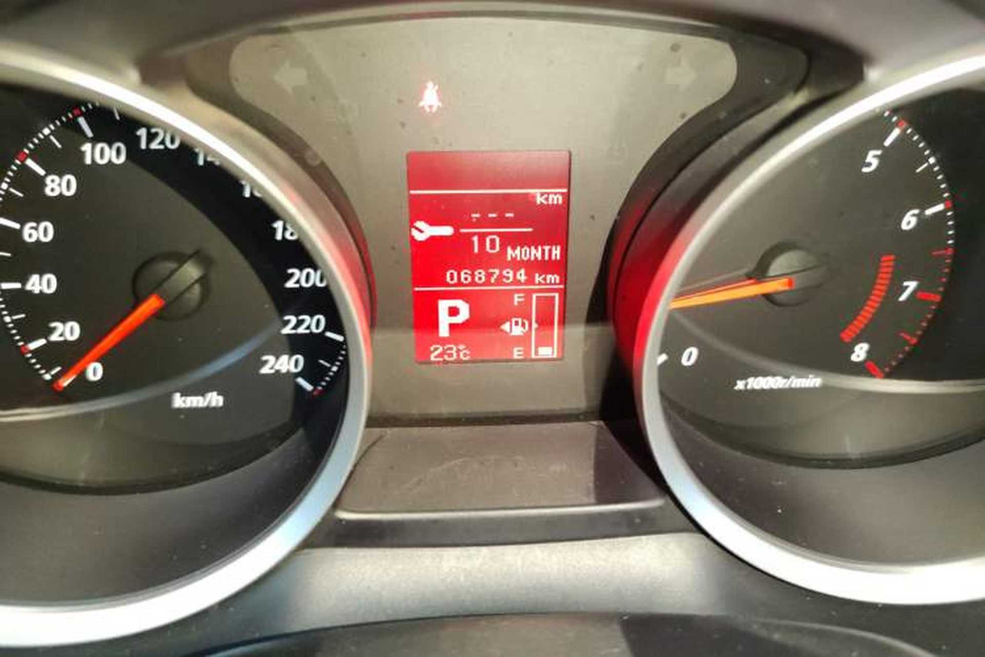 Used Mitsubishi Lancer EX 2011 Chasing Edition 1.8L CVT Luxury Model Odometer Close Up