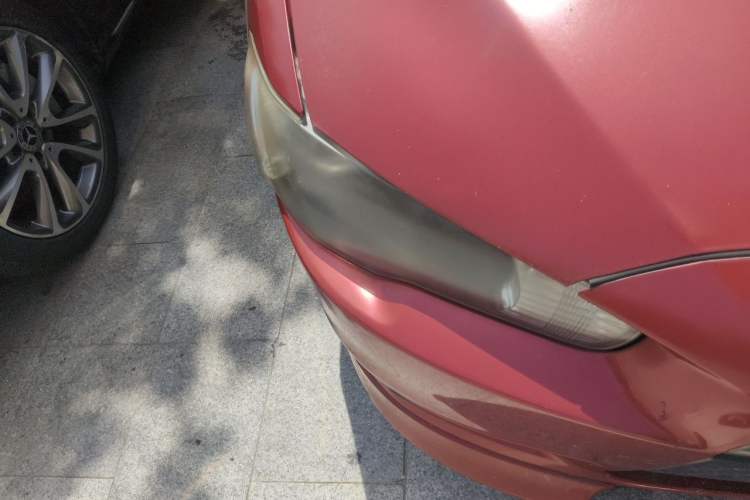 Used Mitsubishi Lancer EX 2011 Chasing Edition 1.8L CVT Luxury Model Right Front Headlight