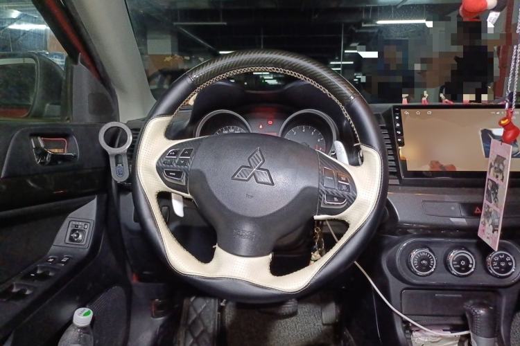 Used Mitsubishi Lancer EX 2011 Chasing Edition 1.8L CVT Luxury Model Steering Wheel