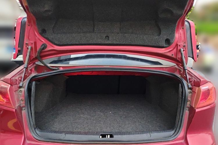 Used Mitsubishi Lancer EX 2011 Chasing Edition 1.8L CVT Limited Model Trunk