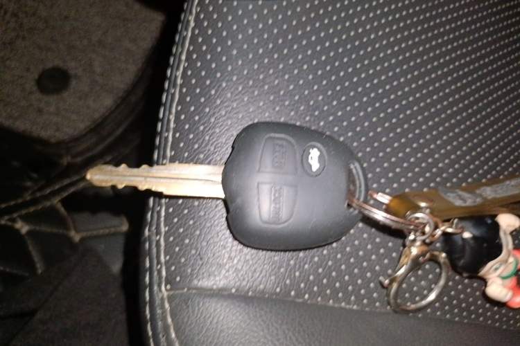 Used Mitsubishi Lancer EX 2011 Chasing Edition 1.8L CVT Luxury Model Vehicle Key
