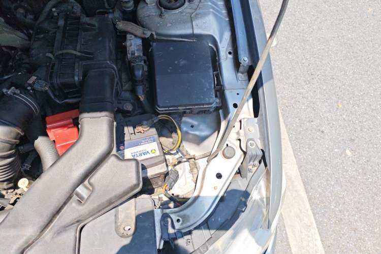 Used Mitsubishi Lancer EX 2011 Chasing Edition 1.8L CVT Luxury Model Engine Bay Left