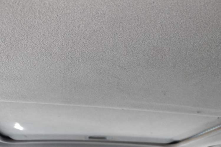 Used Mitsubishi Lancer EX 2011 Chasing Edition 1.8L CVT Luxury Model Headliner