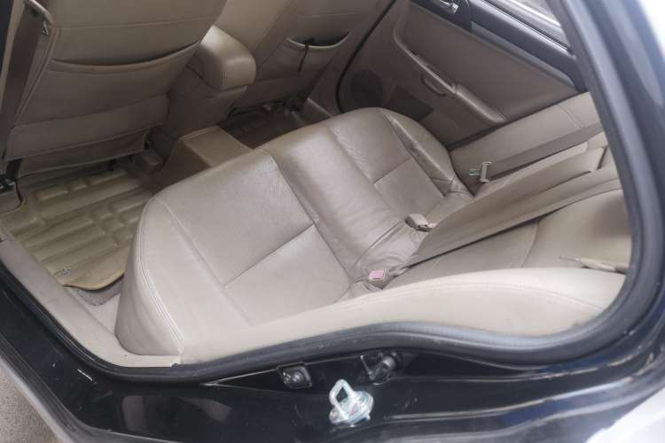 Used Mitsubishi Lancer EX 2011 Fashion Edition 1.8L Manual Smart Type Right Rear Seat