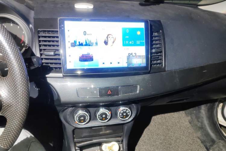 Used Mitsubishi Lancer EX 2011 Chasing Edition 1.8L Manual Luxury Model Audio And AC Panel