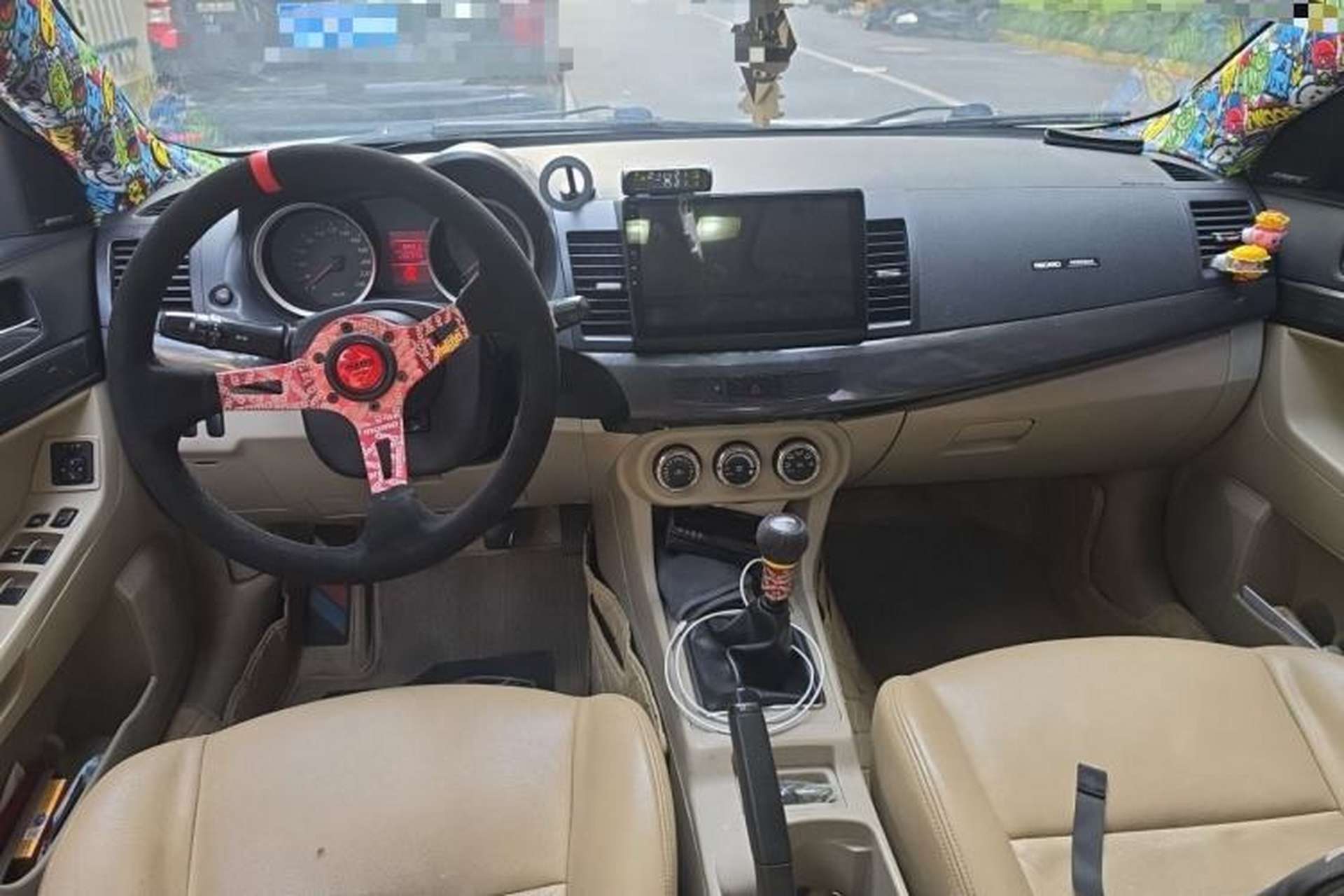 Used Mitsubishi Lancer EX 2011 Chasing Edition 1.8L Manual Luxury Model Center Console