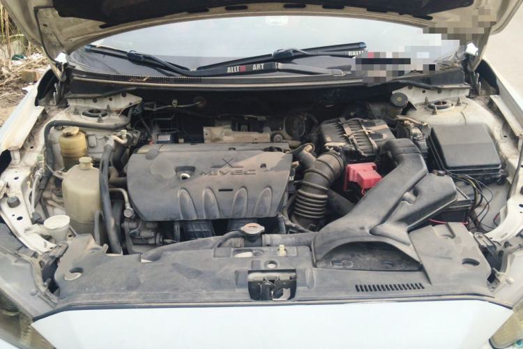 Used Mitsubishi Lancer EX 2011 Xiali Edition 2.0L Manual Comfort Model Engine Bay