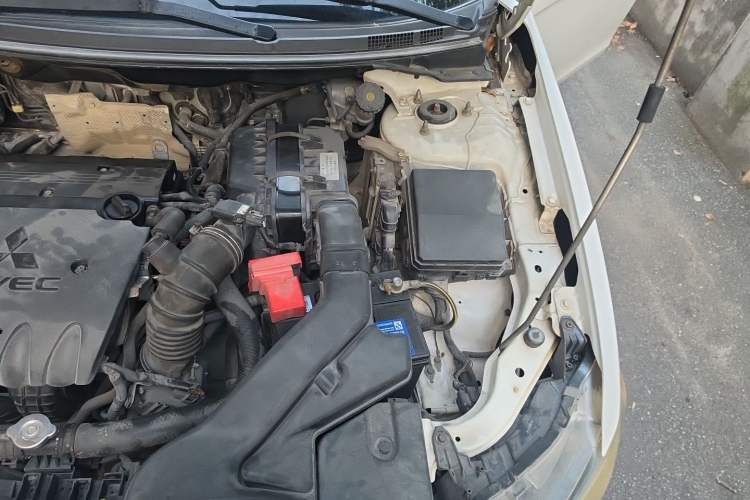 Used Mitsubishi Lancer EX 2011 Chasing Edition 1.8L Manual Luxury Model Engine Bay Left