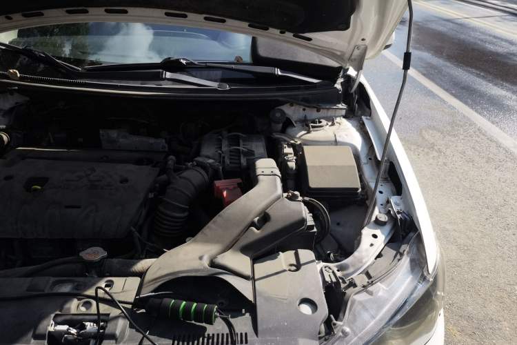 Used Mitsubishi Lancer EX 2011 Chasing Edition 1.8L CVT Limited Model Engine Bay Left