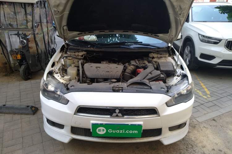 Used Mitsubishi Lancer EX 2011 Chasing Edition 1.8L Manual Luxury Model Engine Bay