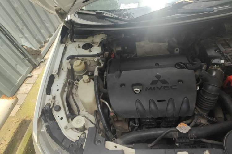 Used Mitsubishi Lancer EX 2011 Chasing Edition 1.8L CVT Luxury Model Engine Bay Right