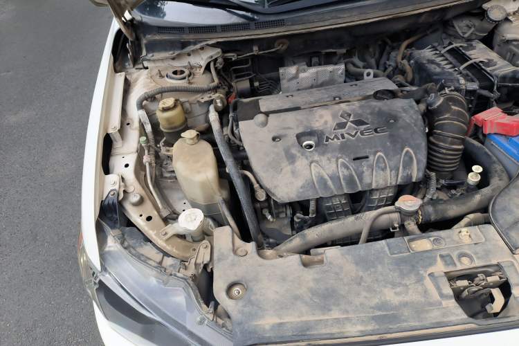 Used Mitsubishi Lancer EX 2011 Chasing Edition 1.8L CVT Luxury Model Engine Bay Right