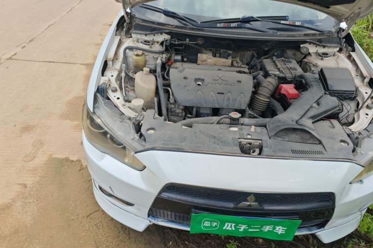 Used Mitsubishi Lancer EX 2011 Xiali Edition 2.0L Manual Comfort Model Engine Bay Right
