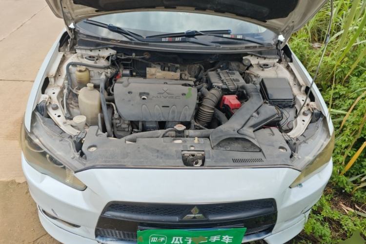 Used Mitsubishi Lancer EX 2011 Xiali Edition 2.0L Manual Comfort Model Engine Bay