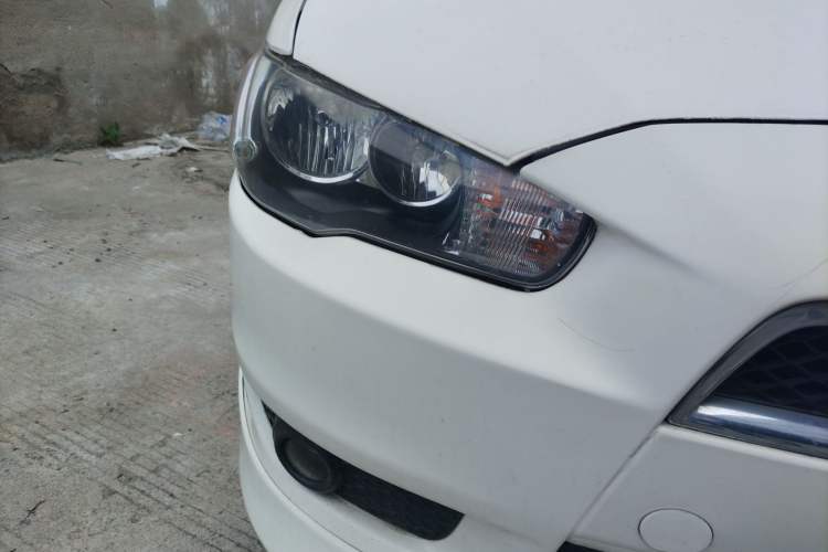 Used Mitsubishi Lancer EX 2011 Fashion Edition 1.8L CVT Comfort Version Exterior 6