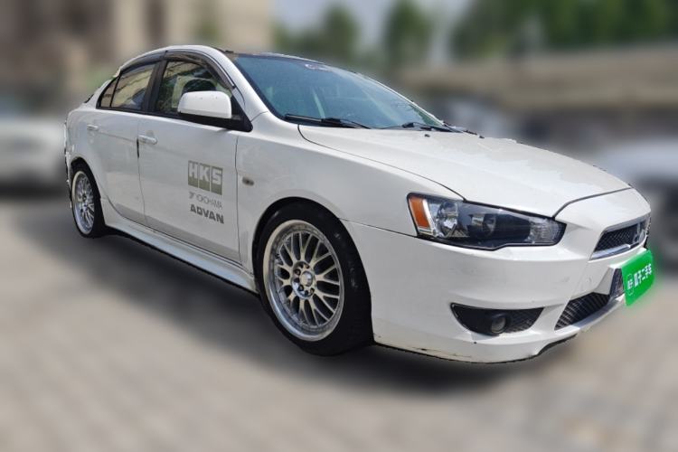 Used Mitsubishi Lancer EX 2011 Fashion Edition 1.8L CVT Comfort Version Front Right 45 Deg