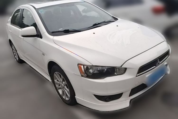 Used Mitsubishi Lancer EX 2011 Chasing Edition 1.8L Manual Luxury Model Front Right 45 Deg