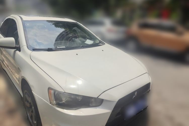 Used Mitsubishi Lancer EX 2011 Chasing Edition 1.8L CVT Luxury Model Front Right 45 Deg