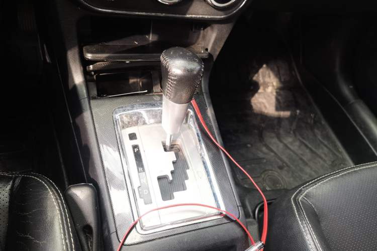 Used Mitsubishi Lancer EX 2011 Chasing Edition 1.8L CVT Limited Model Gear Lever