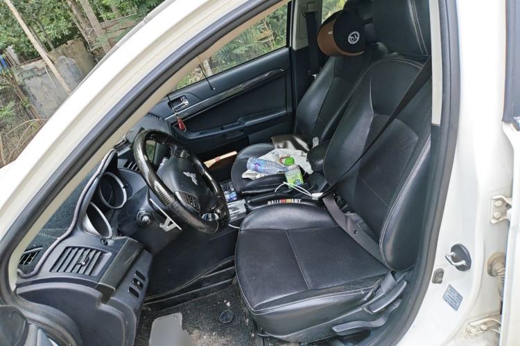 Used Mitsubishi Lancer EX 2011 Chasing Edition 1.8L CVT Luxury Model Left Front Seat