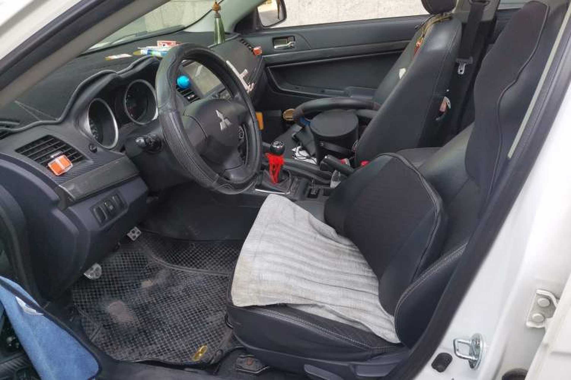 Used Mitsubishi Lancer EX 2011 Chasing Edition 1.8L Manual Luxury Model Left Front Seat