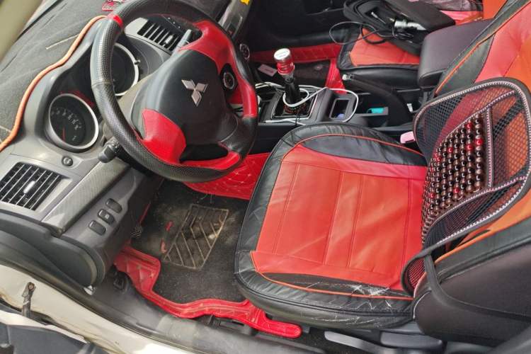 Used Mitsubishi Lancer EX 2011 Xiali Edition 2.0L Manual Comfort Model Left Front Seat