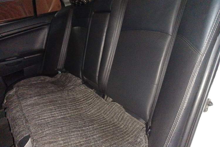 Used Mitsubishi Lancer EX 2011 Chasing Edition 1.8L CVT Limited Model Left Rear Seat