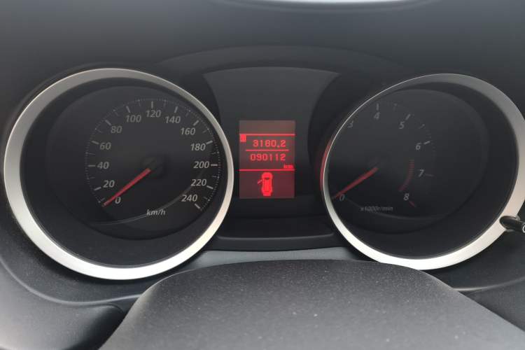 Used Mitsubishi Lancer EX 2011 Chasing Edition 1.8L Manual Luxury Model Odometer Close Up
