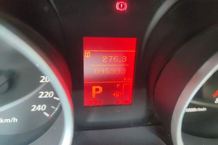 Used Mitsubishi Lancer EX 2011 Chasing Edition 1.8L CVT Luxury Model Odometer Close Up